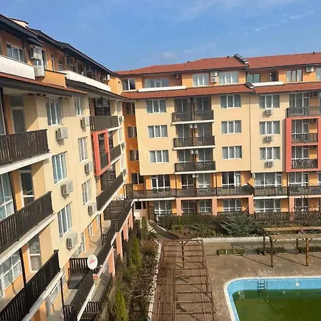 Shato Sp Apartment Aheloy